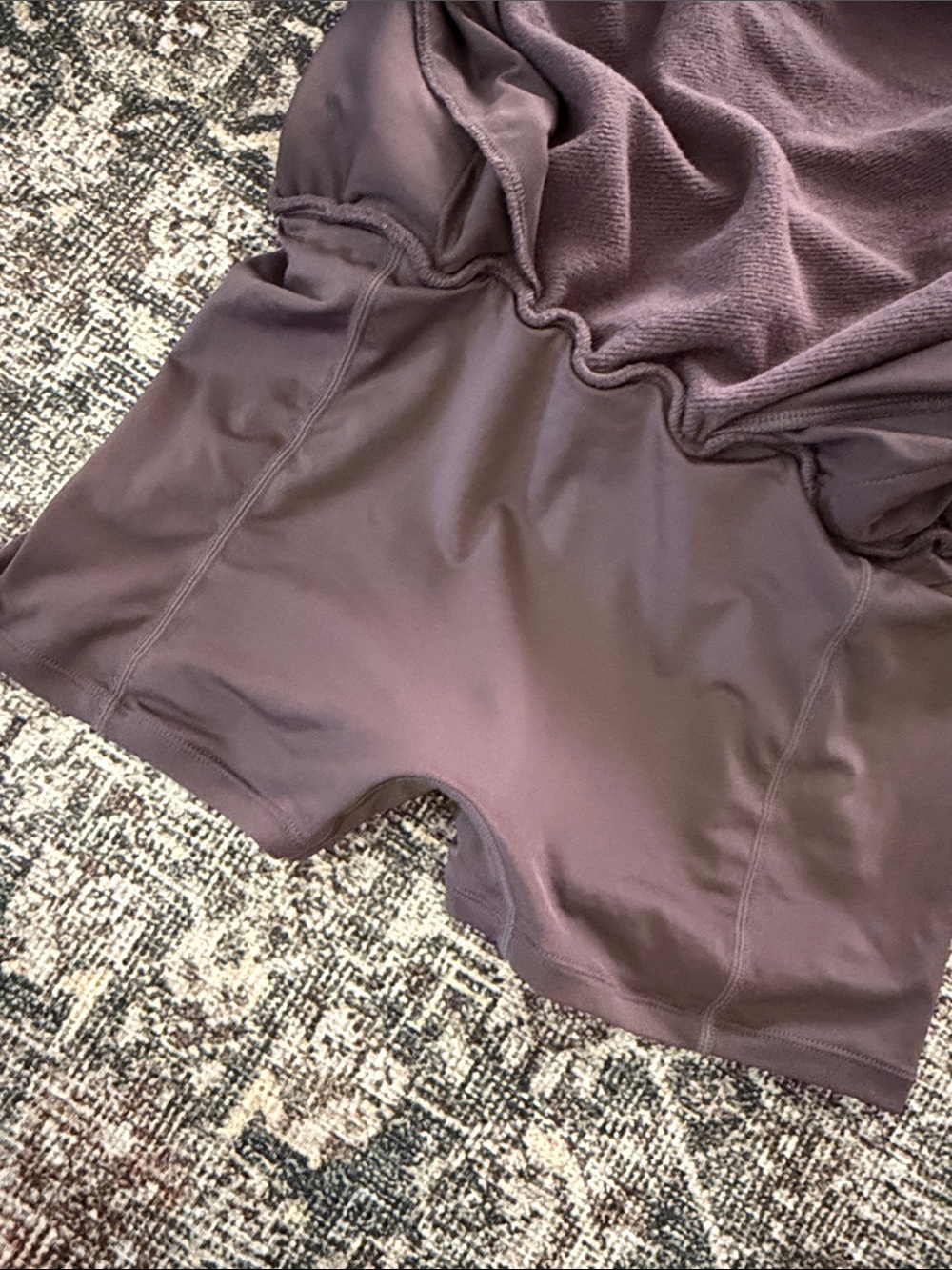 ALO YOGA SKORT - Picture 4 of 4